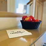 Ferienwohnung Binzer Meerlust Im Haus Jahreszeiten Binz